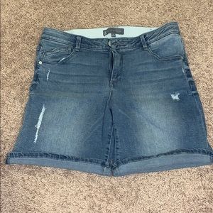 Wit & Wisdom Ab-Solution Denim Bermuda Shorts